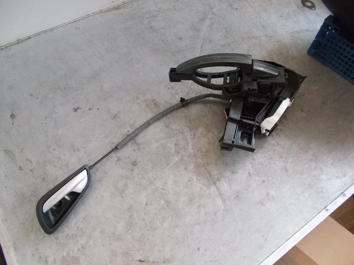 FORD FOCUS MK3 FACELIFT DRIVER SIDEREAR DOOR LOCK BM5AA26413BE