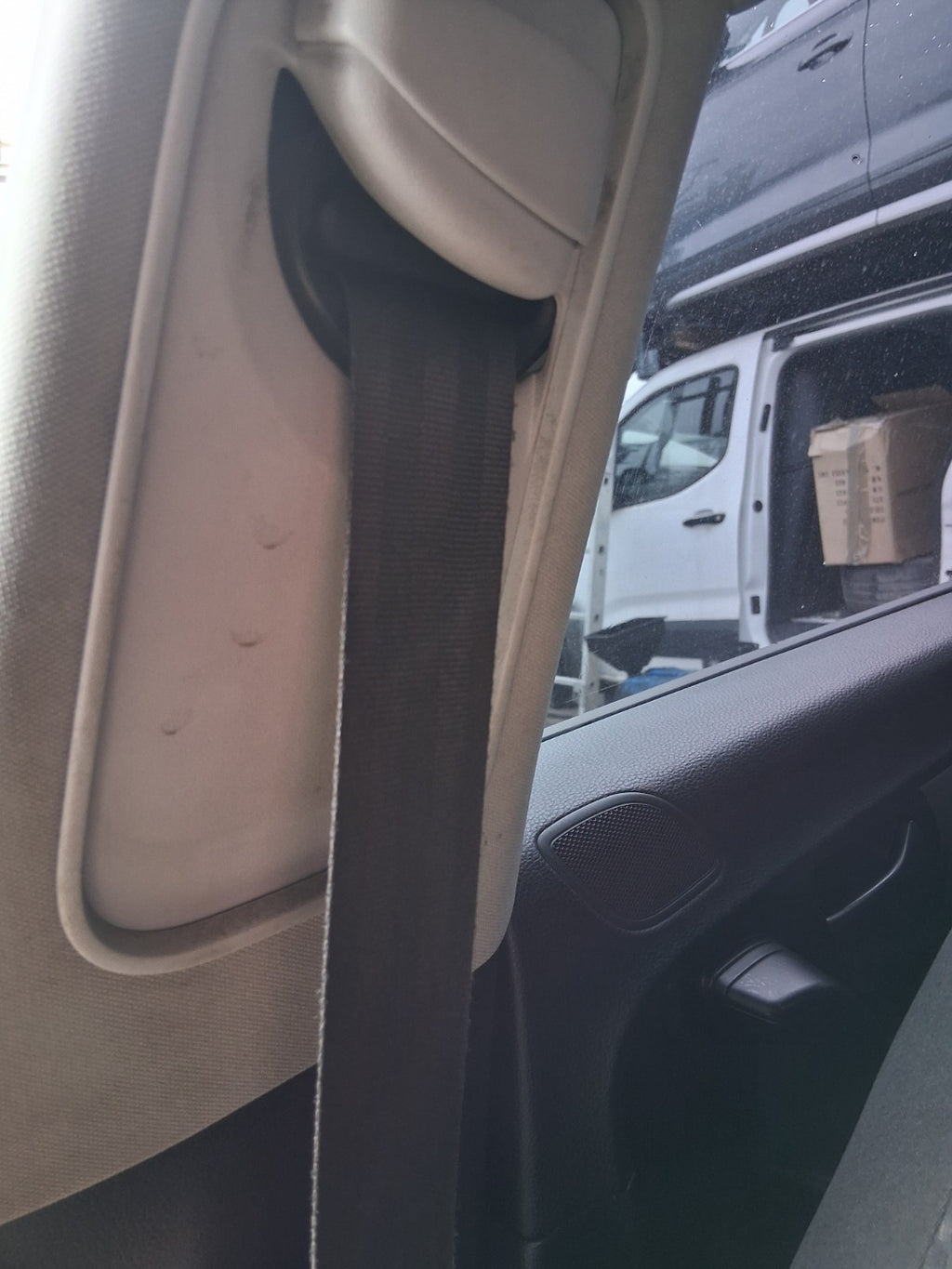 2014 VW VOLKSWAGEN PASSAT B7 NSF PASSENGER SIDE FRONT LEFT SEAT BELT