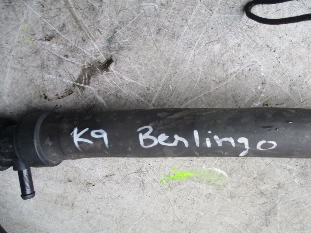2020 MERCEDES K9 BERLINGO PIPE RADIATOR PA66-25GF