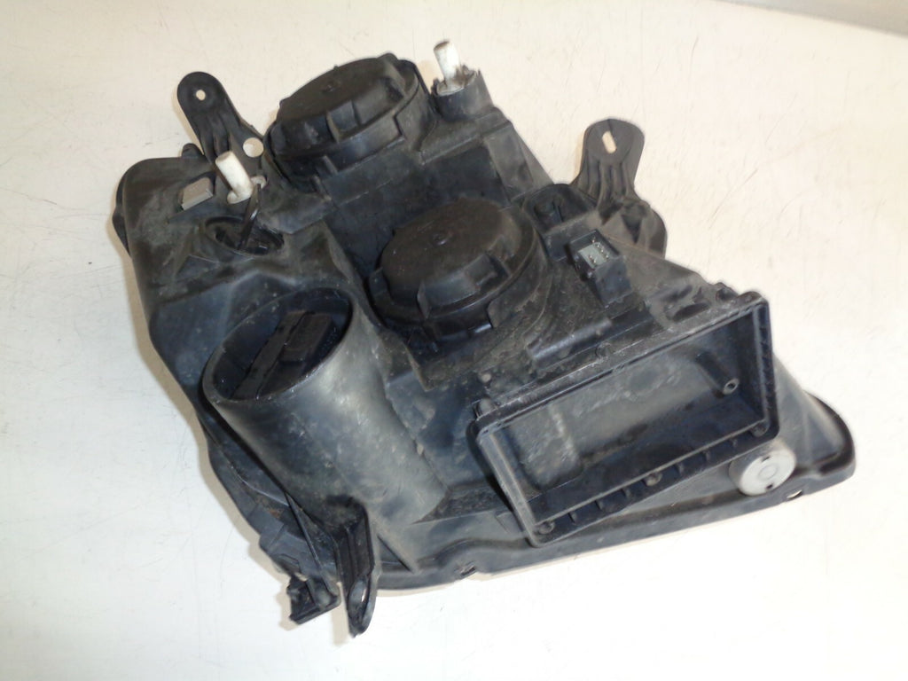 VAUXHALL MERIVA MK1 2005 NS PASSENGER SIDE HEADLIGHT HEADLAMP 93175360