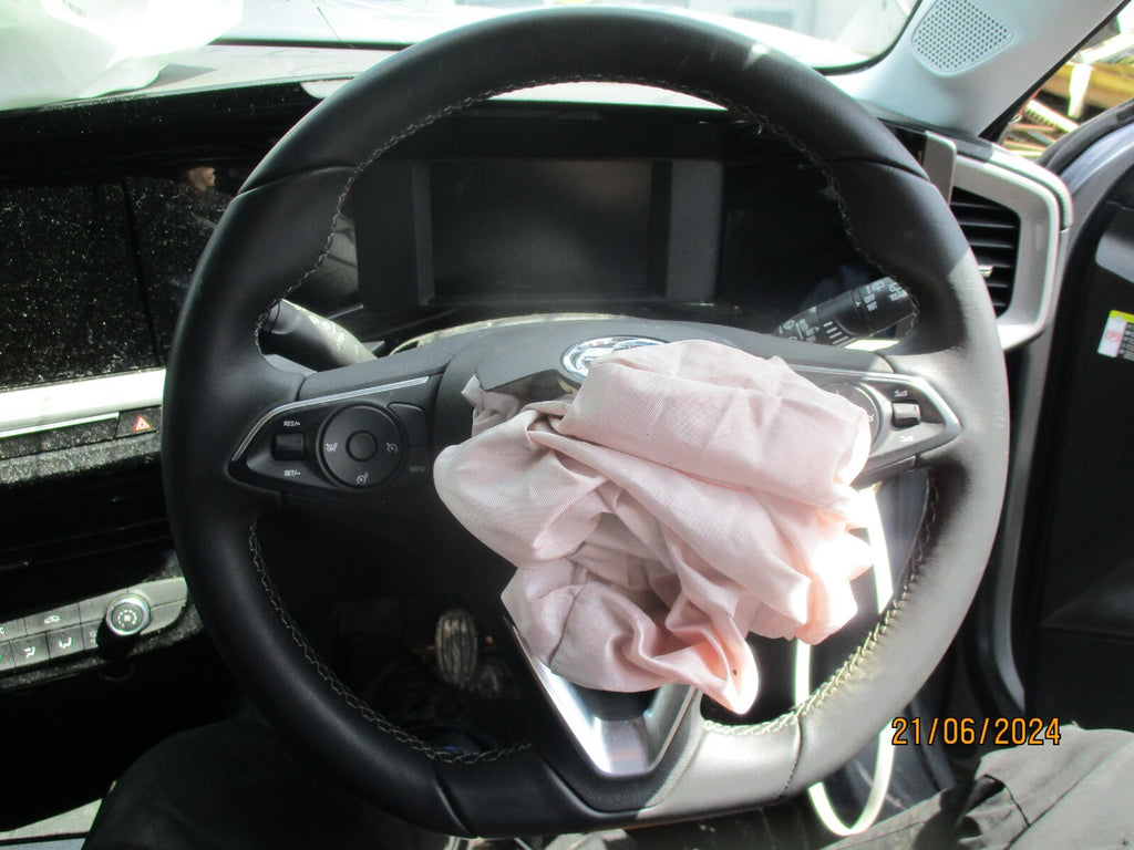 VAUXHALL MOKKA B MK2 2022 3 SPOKE MULTIFUNCTION LEATHER STEERING WHEEL