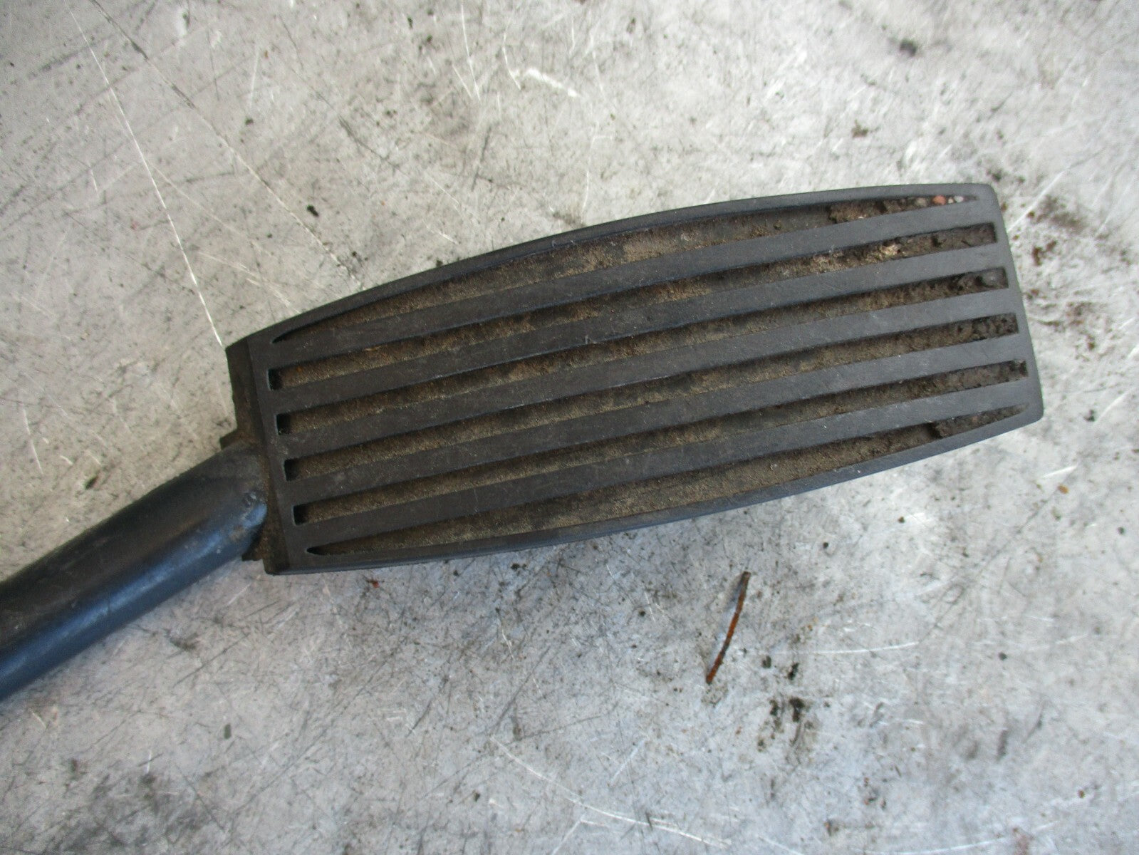 VAUXHALL CORSA D ELECTRIC ACCELERATOR THROTTLE PEDAL 55702021