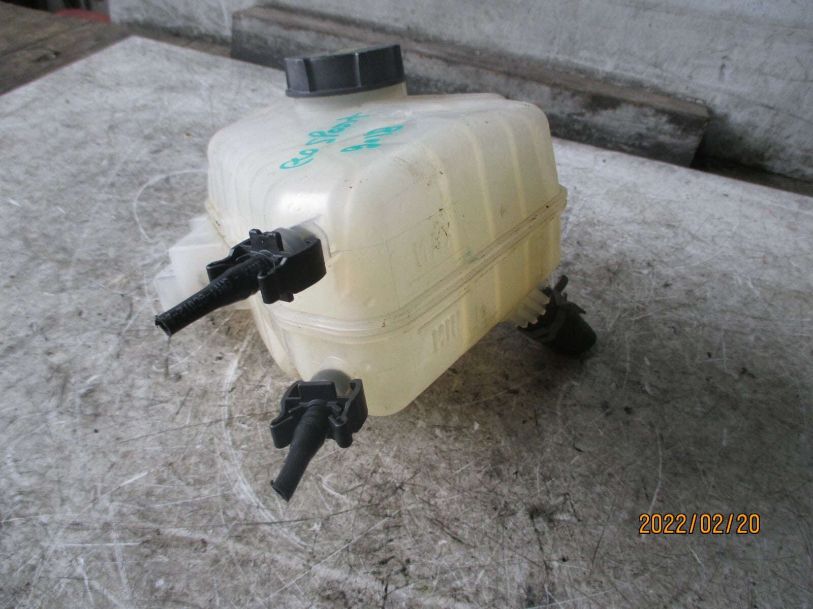 FORD ECOSPORT 2018 1.0 PETROL RADIATOR COOLANT EXPANSION TANK BOTTLE 8V218K218BB