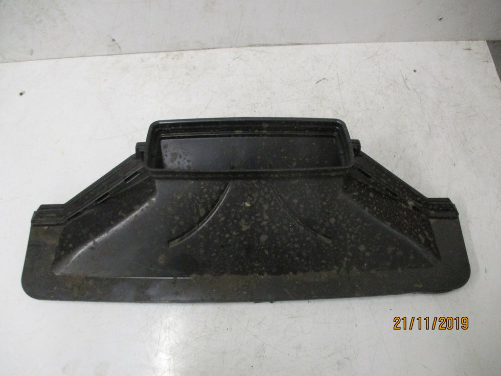 VW VOLKSWAGEN UP 2017 FRONT AIR INTAKE GUIDE PLASTIC DUCT 1S0819063