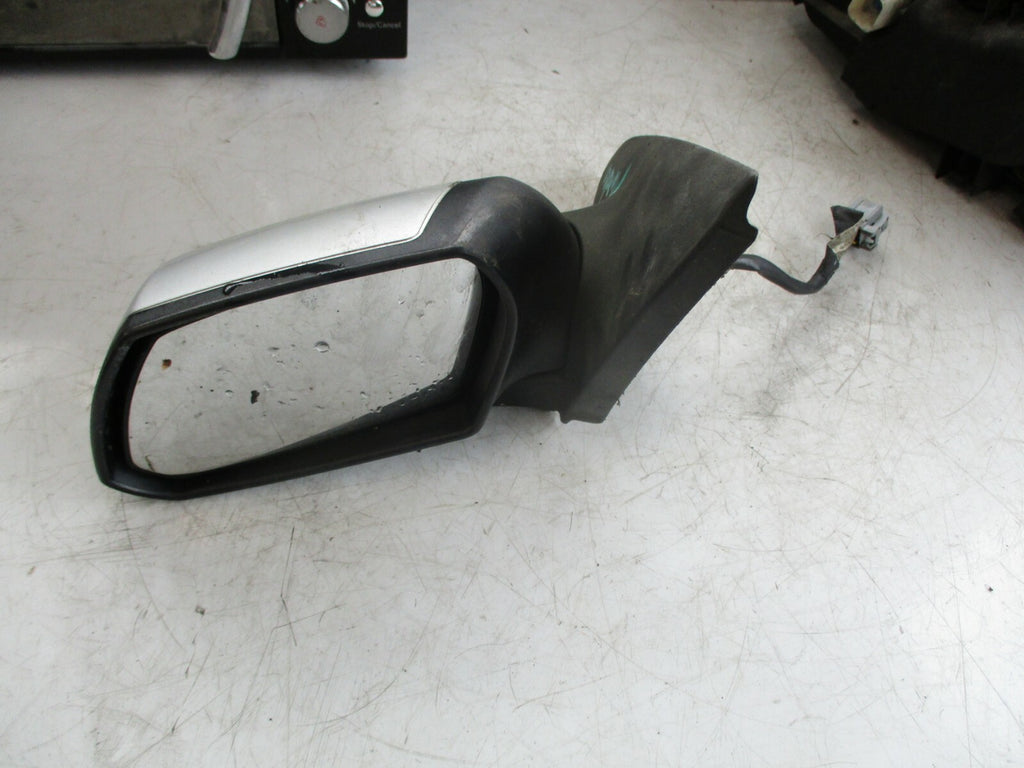 FORD MONDEO MK3 WING DOOR MIRROR PASSENGER SIDE ELECTRIC NS SILVER