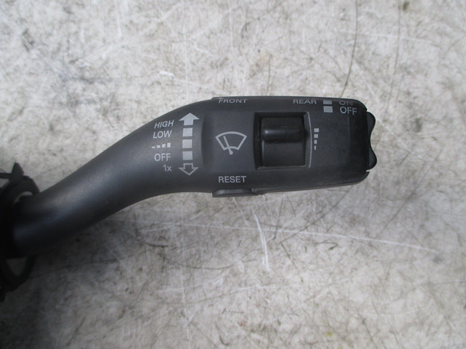 AUDI A3 8P 2009 WIPER STALK SWITCH CONTROL 8P0953519E