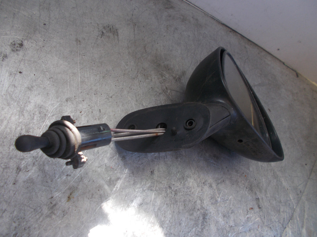 2001 DAEWOO MATIZ OS/ DRIVER SIDE MANUAL WING MIRROR E13010140 BLACK