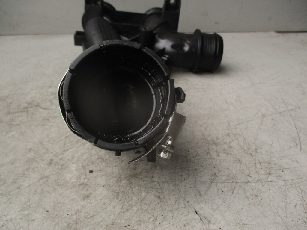 2017 CITROEN C4 MK2 1.6 DIESEL INTERCOOLER PIPE DUCT 9804177580