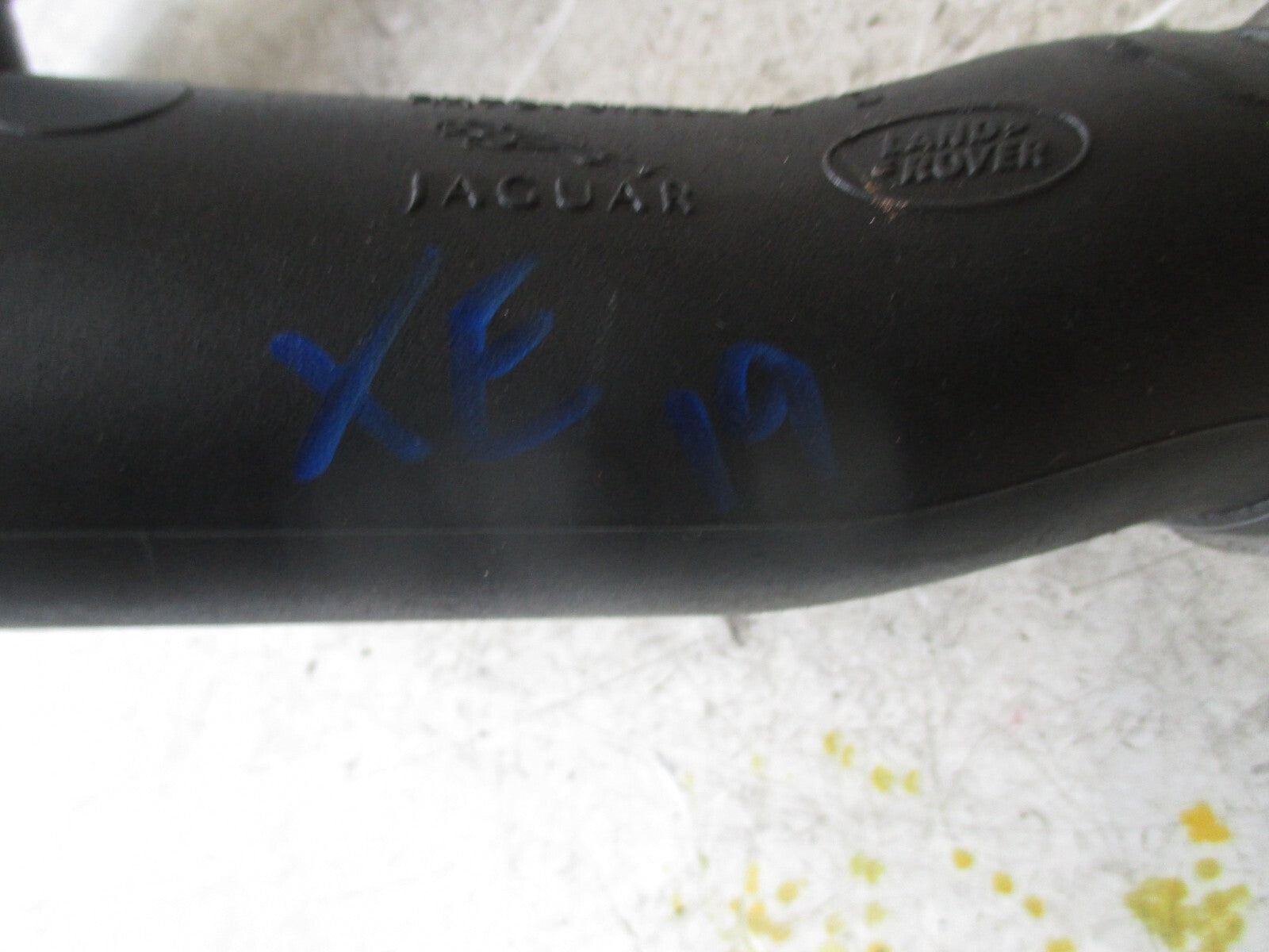 JAGUAR XE 2019 2.2 DIESEL INTERCOOLER PIPE HOSE HX736N650AB