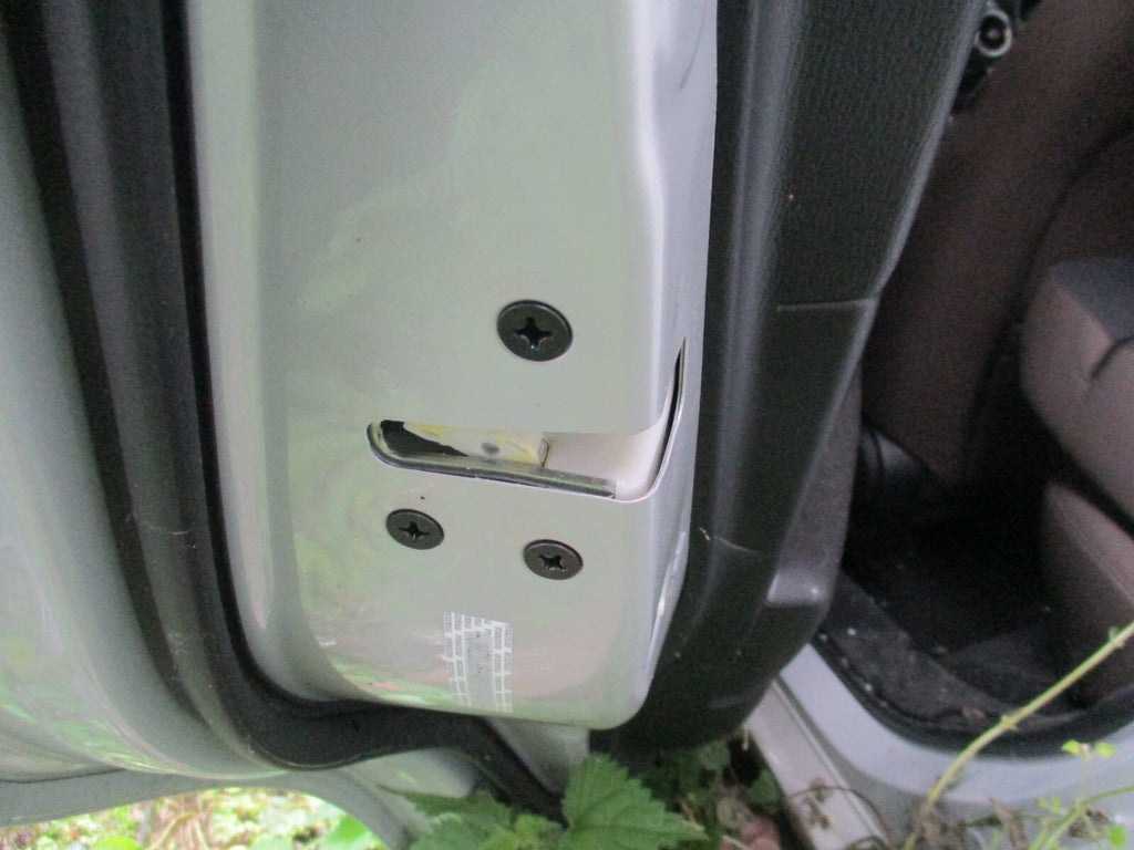 2023 MAZDA 2 MK3 DJ NSR PASSENGER SIDE REAR DOOR LOCK MECHANISM