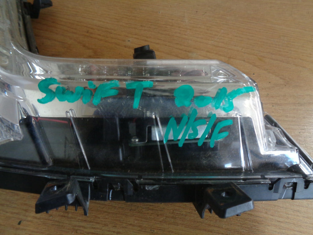 SUZUKI SWIFT 2015 HATCHBACK NS PASSENGER SIDE DAY TIME RUNNING LIGHT DAMAGED