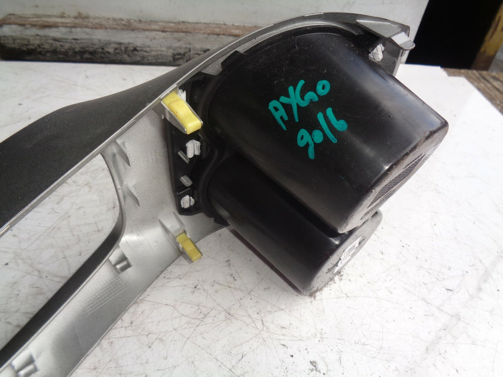 TOYOTA AYGO MK2 2016 CUP HOLDER PANEL 1388681x
