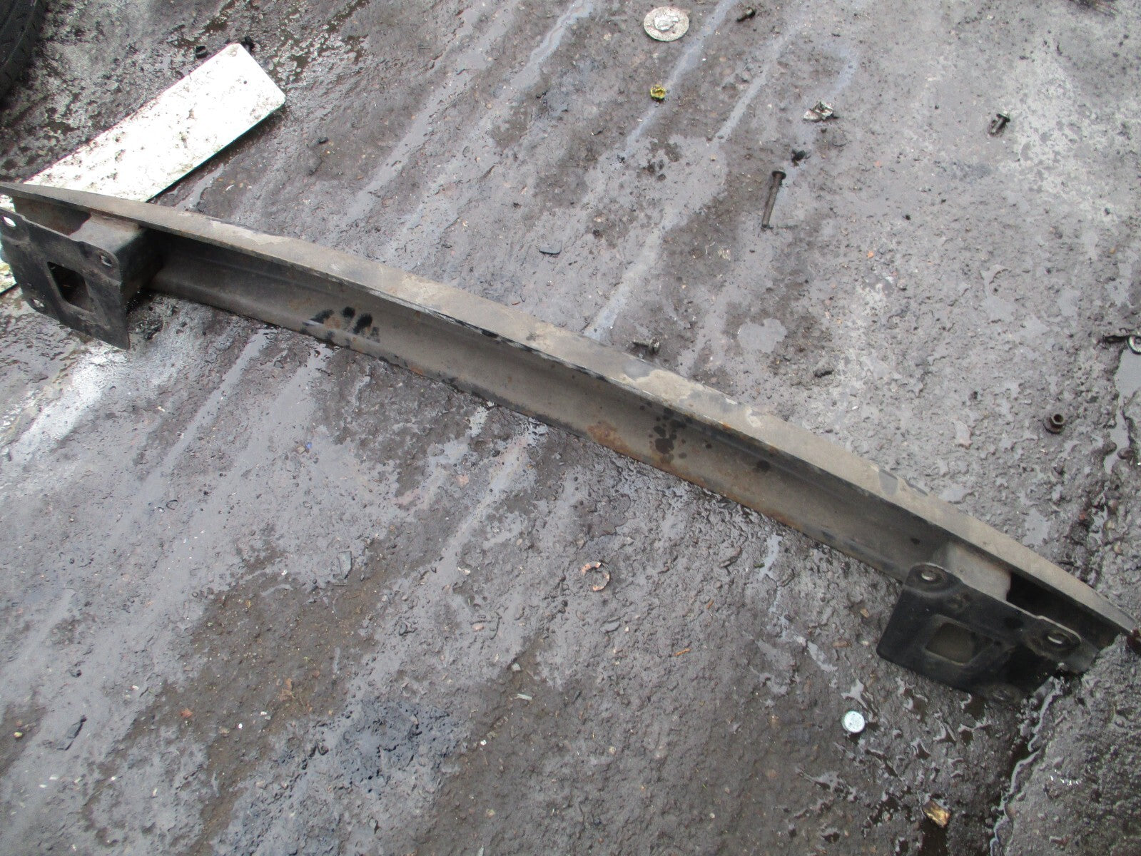 VW VOLKSWAGEN POLO MK4 2005 REAR BUMPER REINFORCEMENT CRASH BAR