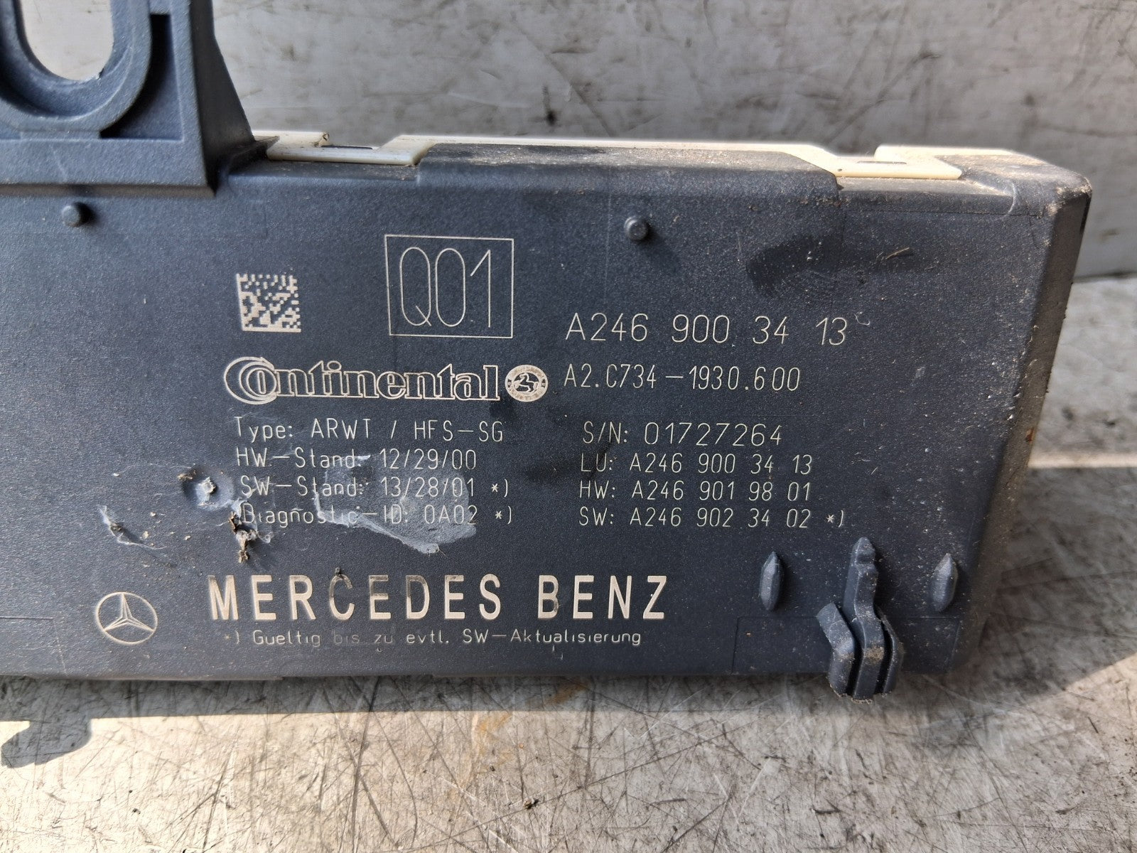 MERCEDES BENZ CLA 2014 BOOTLID CONTROL UNIT TRUNK LID MODULE A2469003413