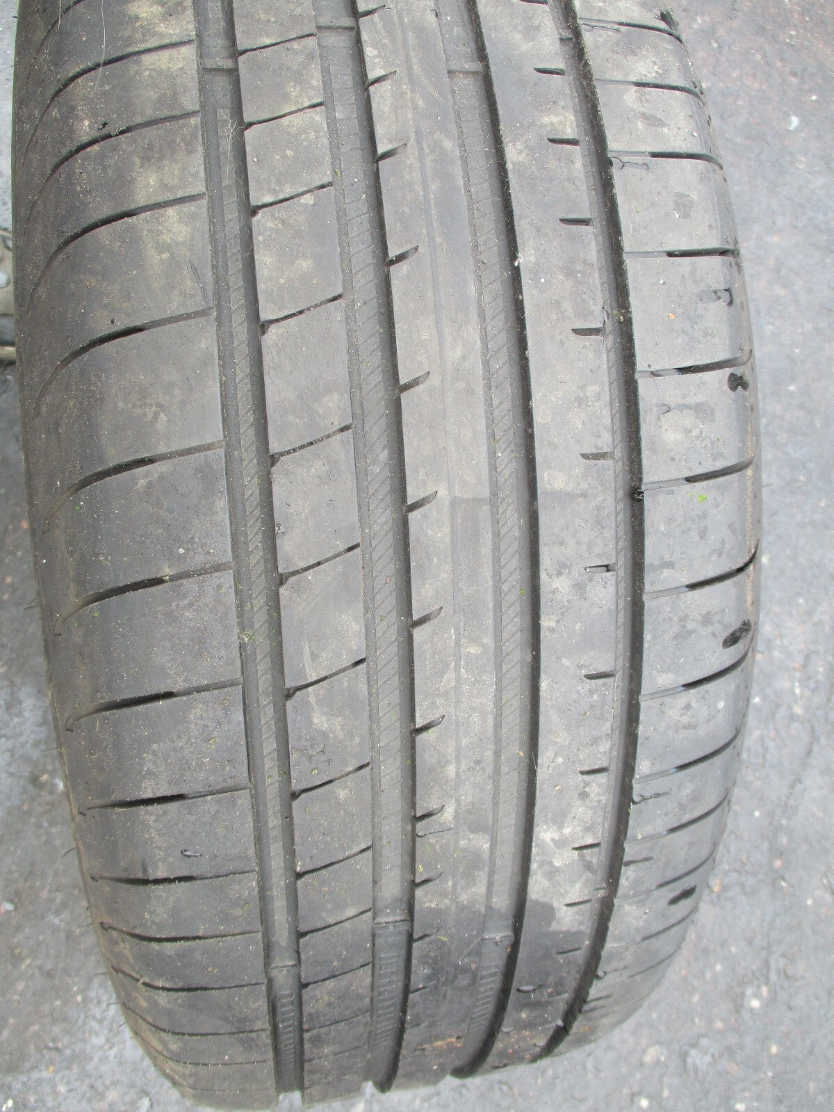 2017 AUDI A6 C7 18 INCH ALLOY WHEEL WITH TYRE 245/45R18 4G0601025CP REF 2