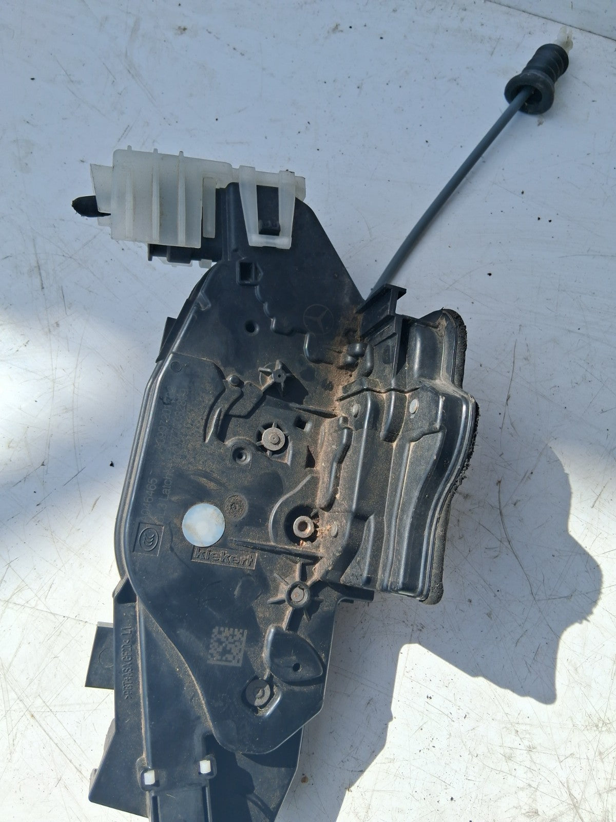 2021 MERCEDES A CLASS OS OFF DRIVER RIGHT SIDE DOOR LOCK LATCH A0997201702