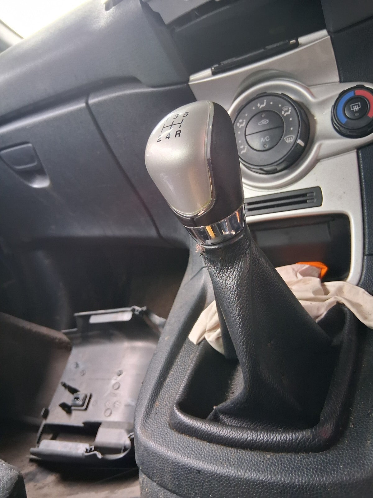 2010 FORD FIESTA MK7 MANUAL GEAR STICK GEAR SHIFTER GEAR LEVER