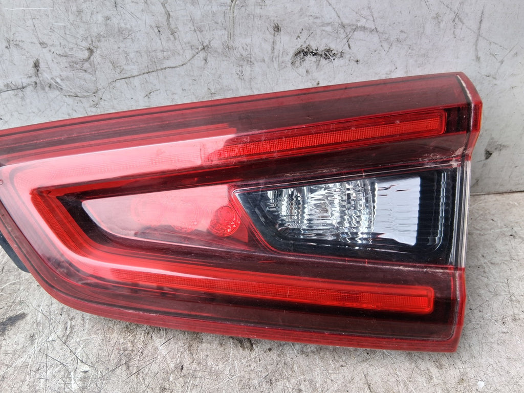 2020 NISSAN QASHQAI J11 MK2 FACELIFT OSR DRIVER SIDE INNER TAIL LIGHT 26550HV05A