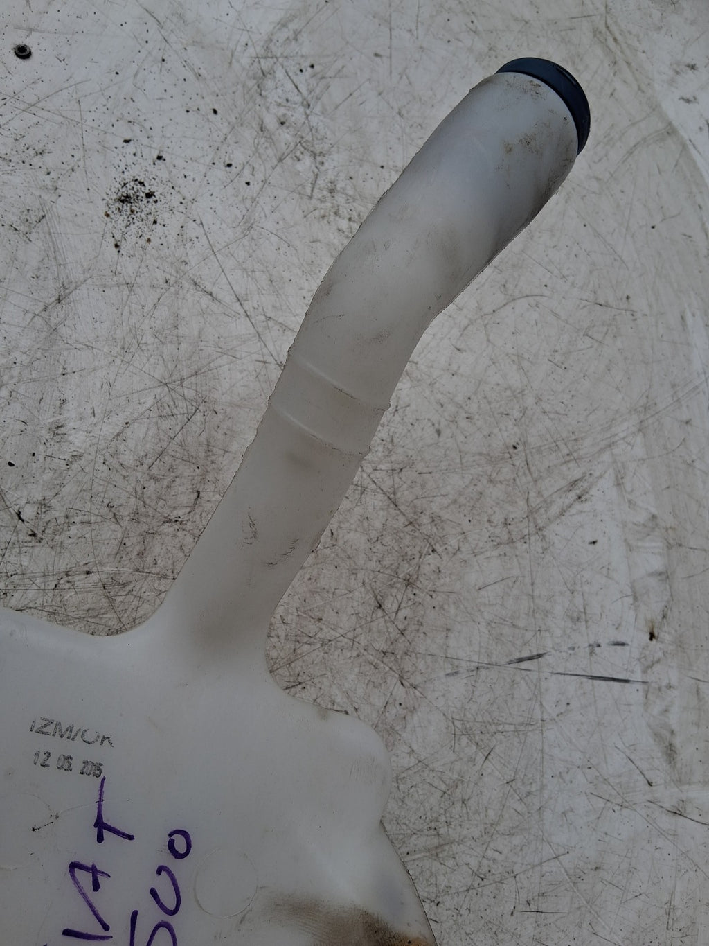 2015 FIAT 500 LOUNGE FRONT WINDSCREEN WASHER BOTTLE TANK RESERVOIR