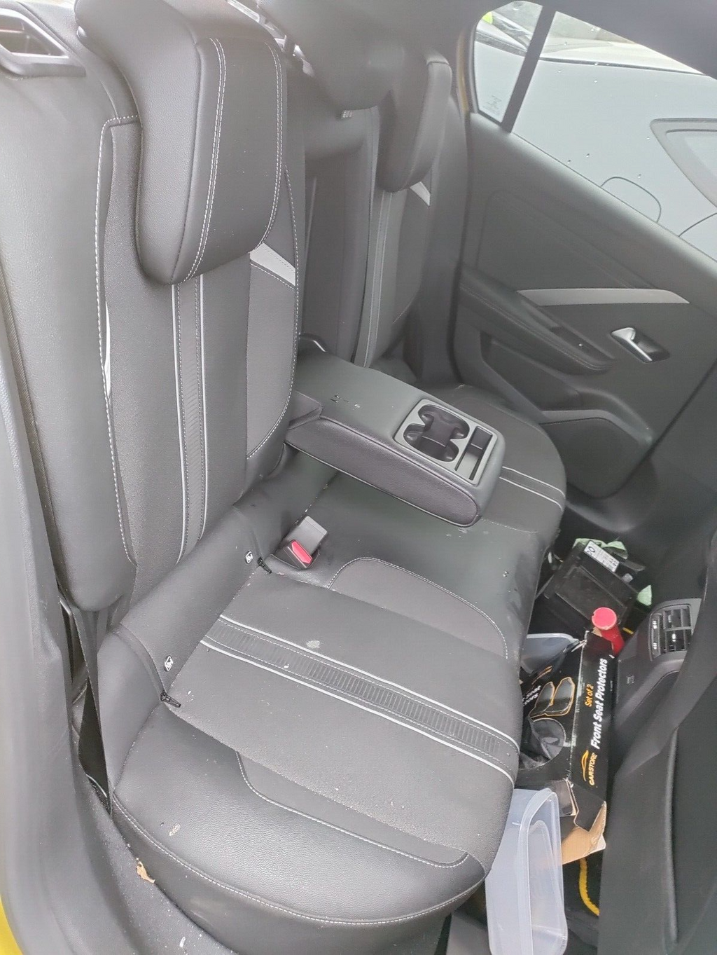 2023 VAUXHALL ASTRA L MK8 REAR SEAT WITH HEAD-REST & ARM-REST