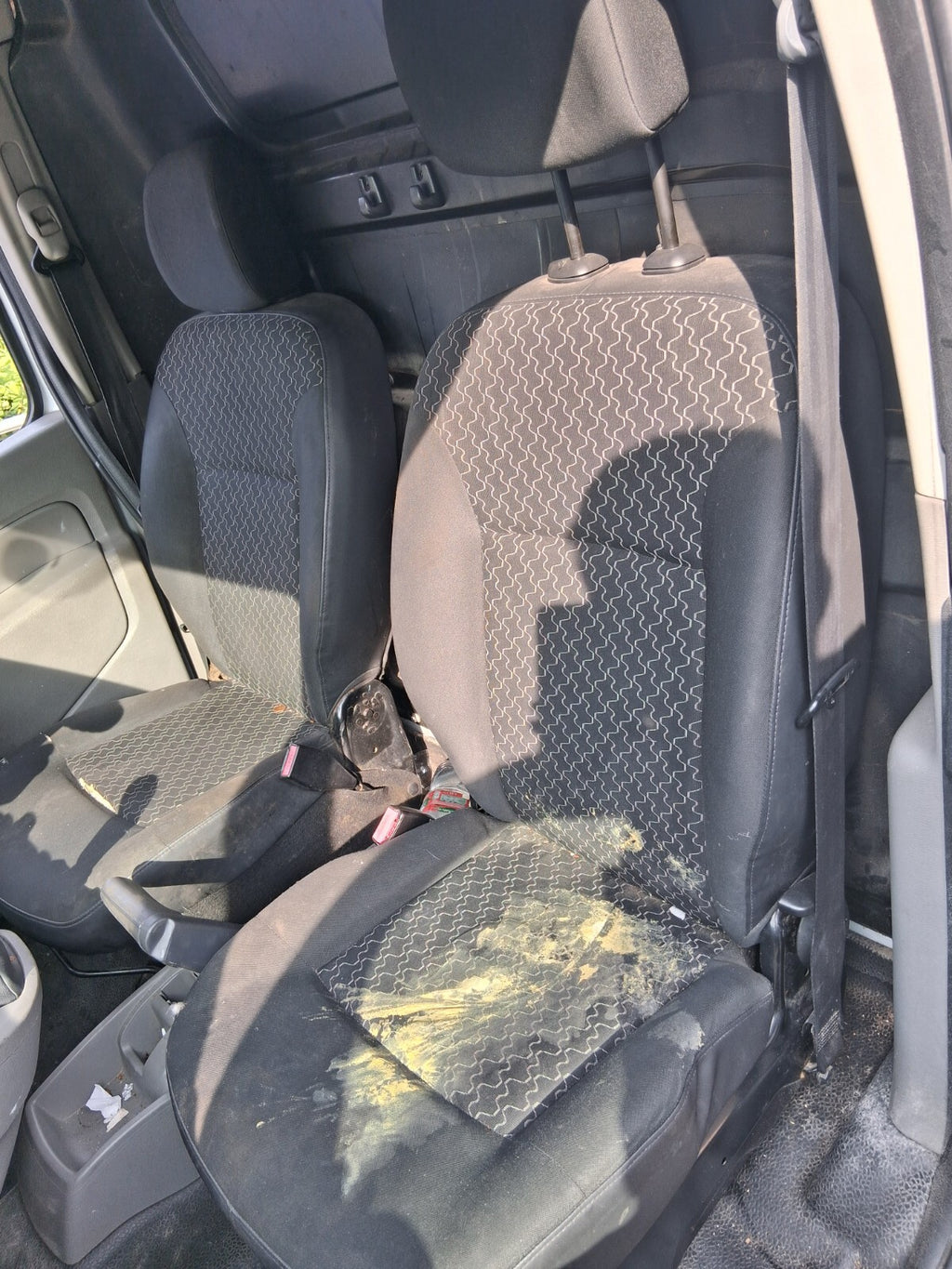 RENAULT KANGOO MK2 2010 NSF PASSENGER SIDE FRONT FABRIC SEAT