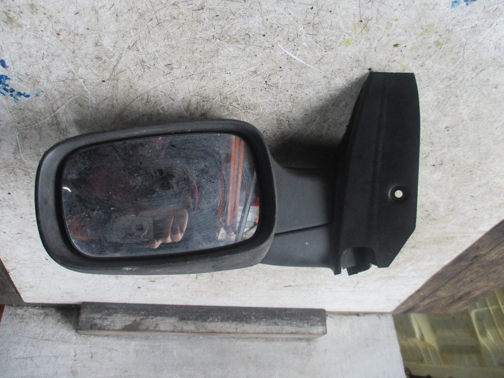 RENAULT MEHANE MK2 2004 N/S PASSENGER SIDE DOOR WING MIRROR 11261127