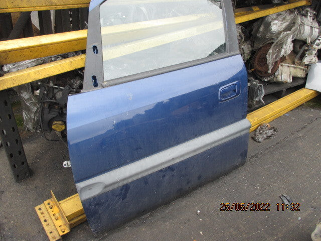 VAUXHALL ZAFIRA A 2004 NSF PASSENGER SIDE FRONT COMPLETE DOOR BLUE