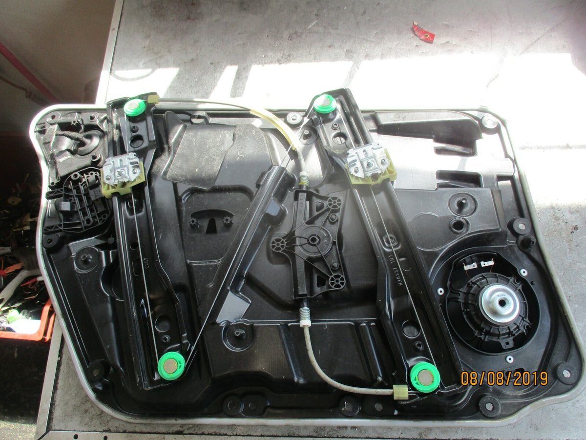MERCEDES A CLASS W176 OSF DRIVER SIDE FRONT WINDOW REGULATOR PANEL