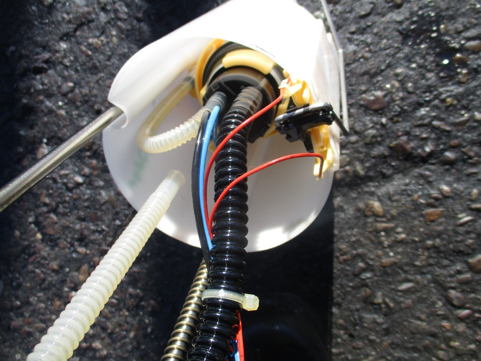 VAUXHALL MOVANO MK3 2023 2.2 DIESEL FUEL TANK SENDING PUMP