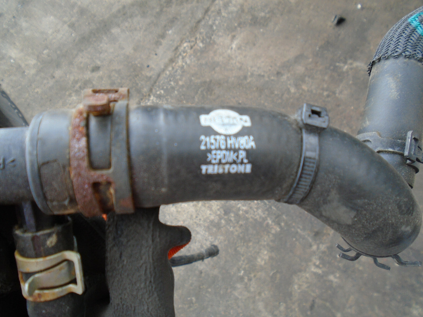 NISSAN QASHQAI J11 2018 1.5 DCI COOLANT WATER PIPE 21576HV80A