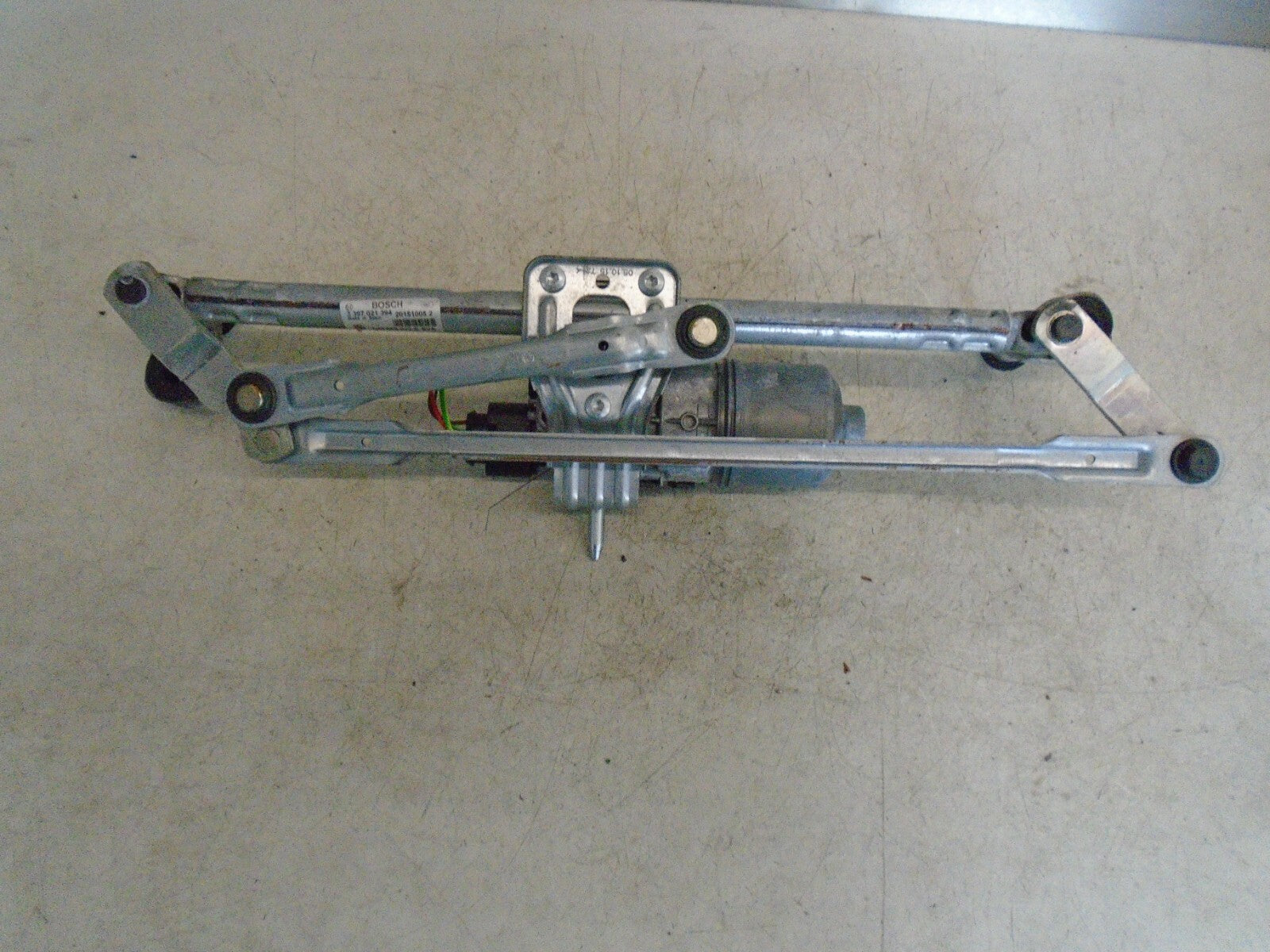 SEAT IBIZA 2015 MK4 6J WINDSCREEN WIPER MOTOR AND LINKAGE 6R2955119A