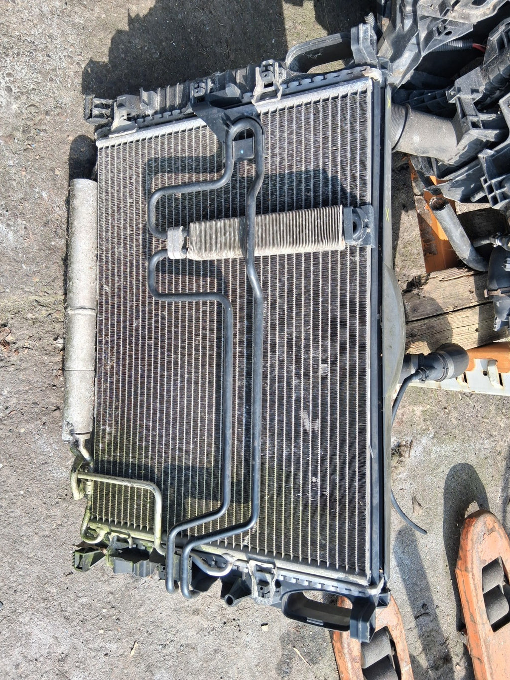2004 MERCEDES BENZ E CLASS W211 RADIATOR RAD PACK A2115000154