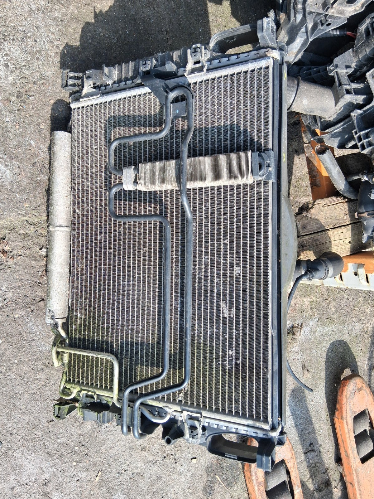 2004 MERCEDES BENZ E CLASS W211 RADIATOR RAD PACK A2115000154