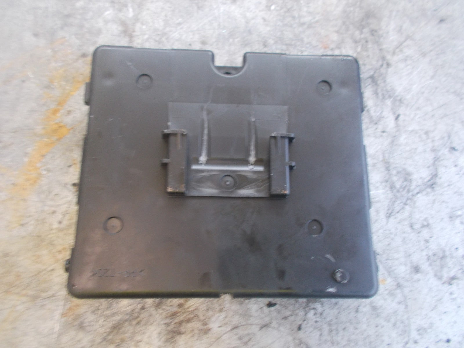 RENAULT CLIO X98 (MK4) 2012-2018 CONTROL MODULE 285257555R 27760B660B