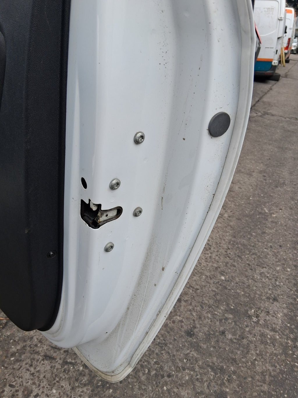 2019 VAUXHALL CORSA E 3 DOOR OS DRIVER SIDE RIGHT DOOR LOCK MECHANISM