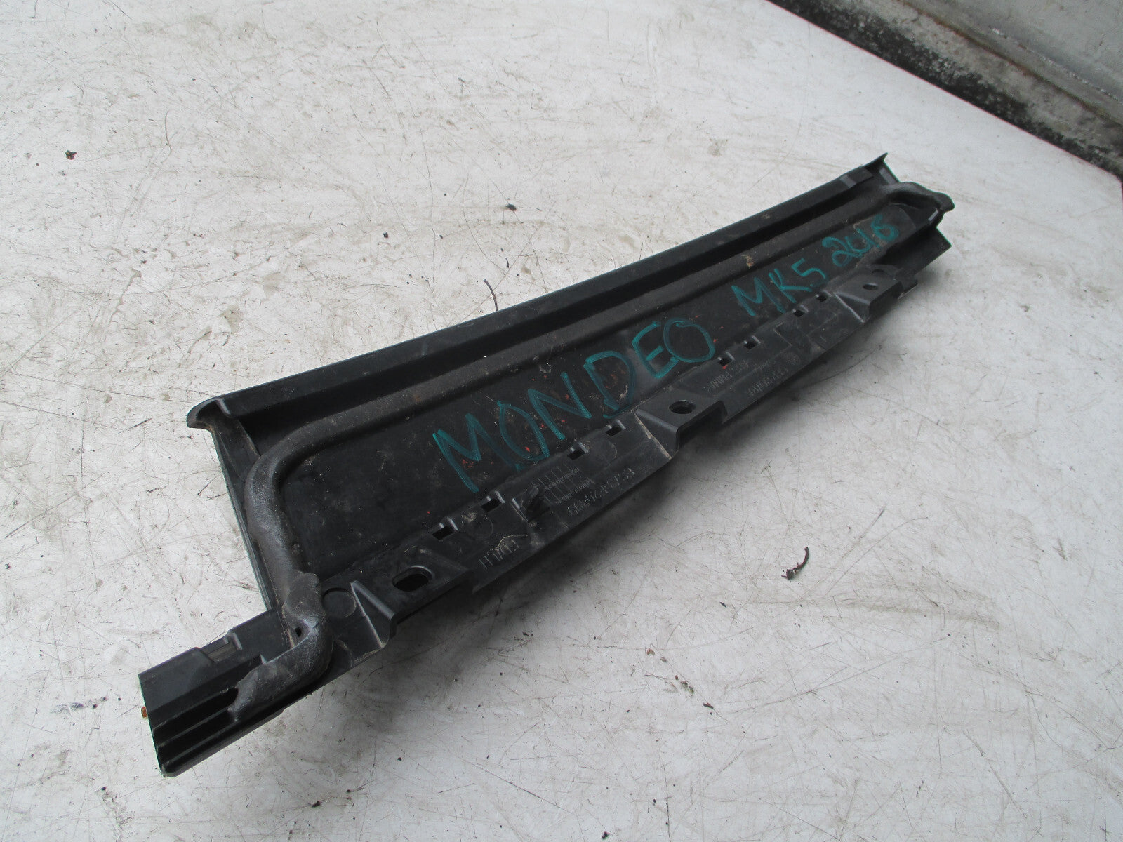 FORD MONDEO MK5 2016 NSF PASSENGER SIDE FRONT DOOR TRIM ES73F20899FD