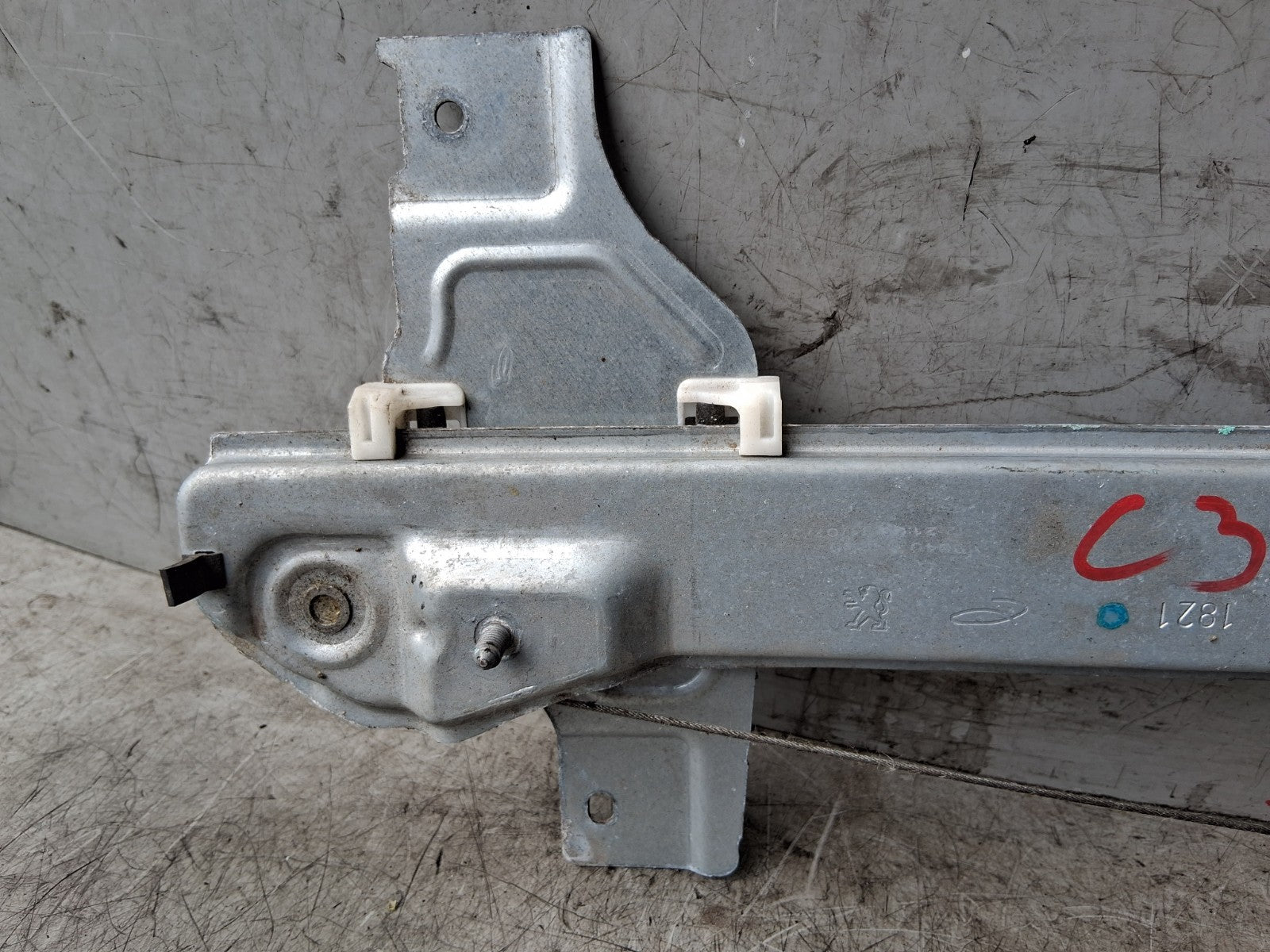 2021 CITROEN C3 MK3 OSF DRIVER SIDE FRONT WINDOW MOTOR & REGULATOR 9837841580