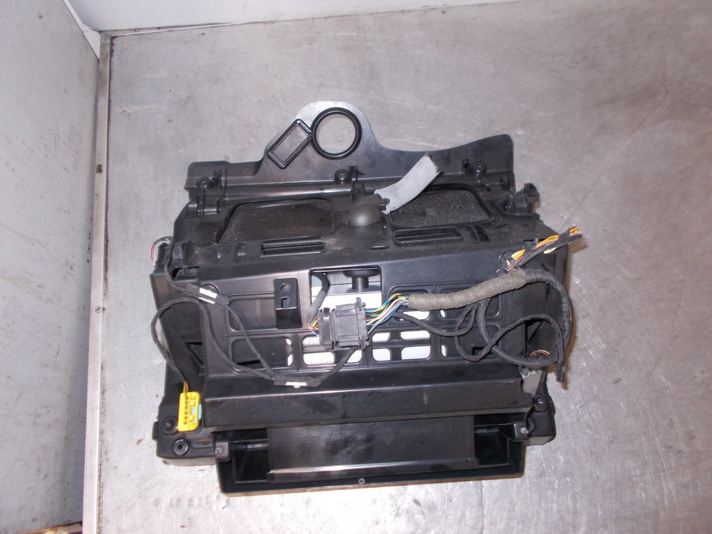 VW VOLKSWAGEN PASSAT B6 2006 BLACK GLOVE BOX 302857114