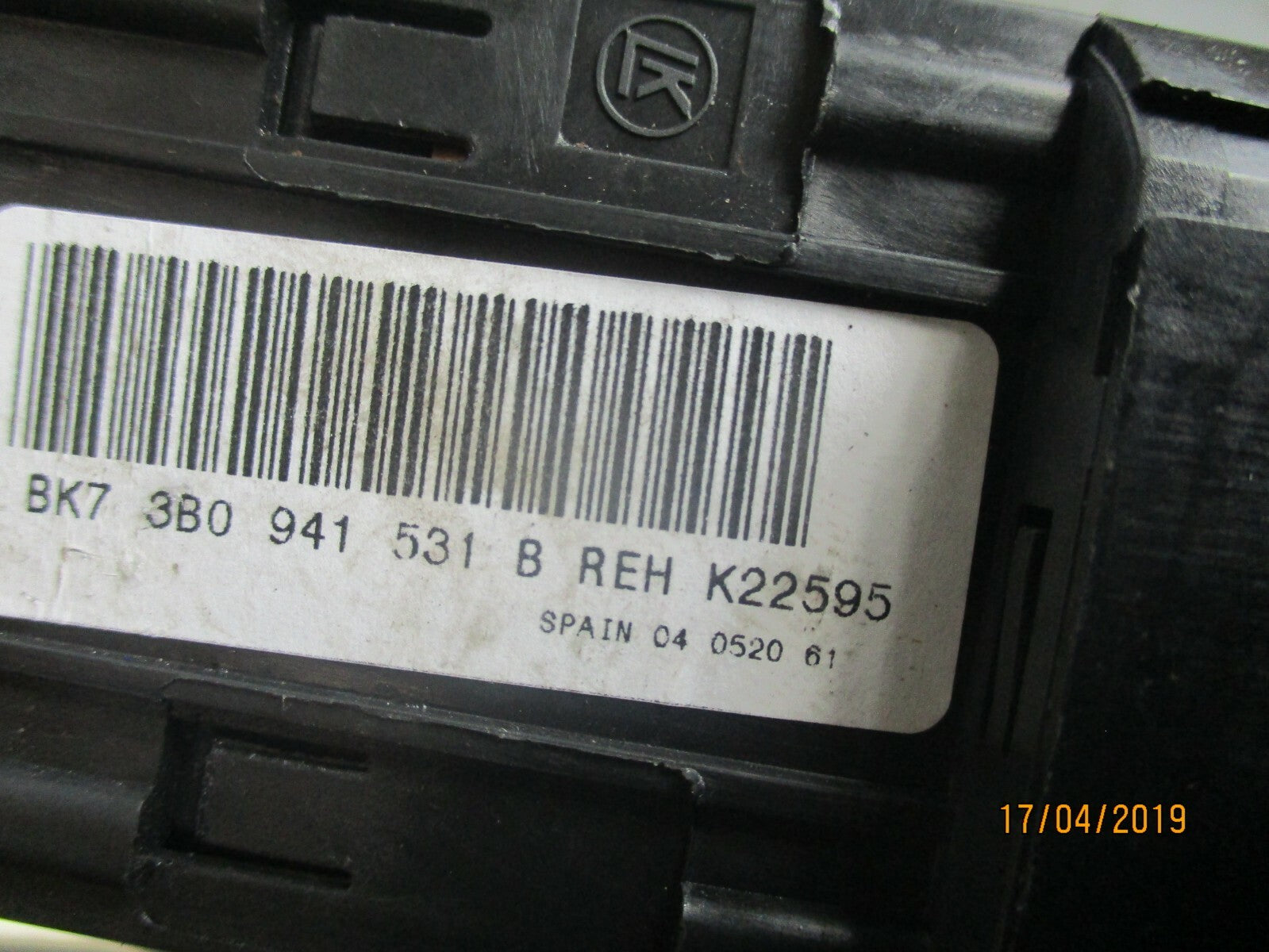 VW VOLKSWAGEN PASSAT B5 HEADLIGHT LEVEL ADJUSTMENT CONTROL SWITCHES 3B0941531B