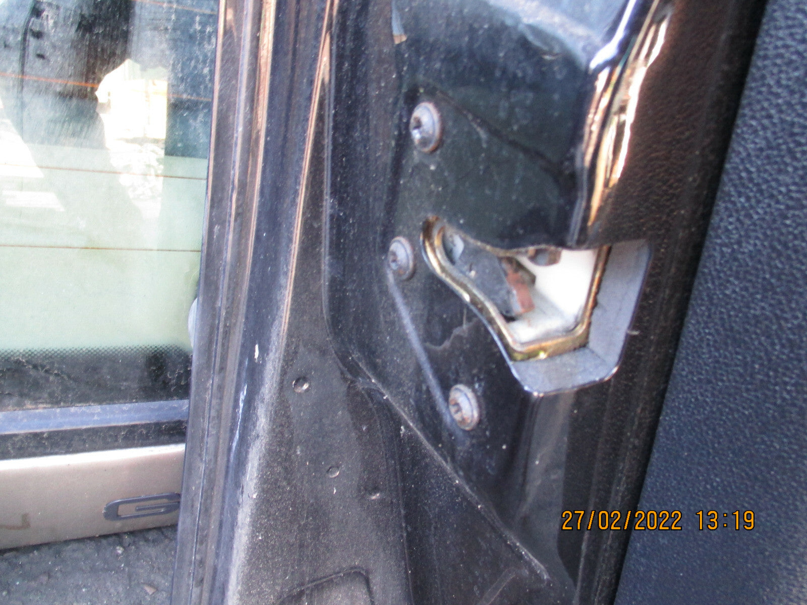 FORD MONDEO 2003 MK2 NSF FRONT PASSENGER SIDE COMPLETE DOOR BLACK
