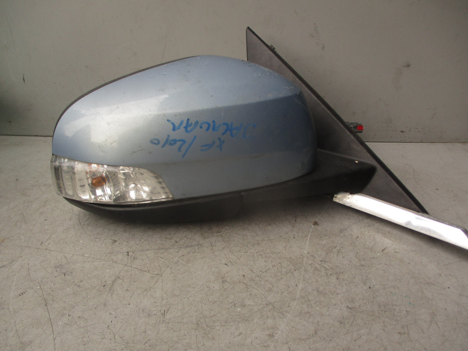 2010 JAGUAR XF OSF DRIVER SIDE FRONT RIGHT WING MIRROR