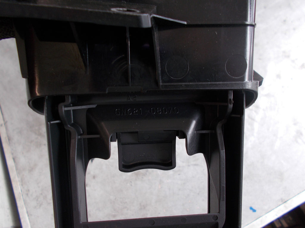 VOLKSWAGEN PASSAT HIGHLINE 2004 CUP HOLDER BUTTON & TRAY 55620-52070