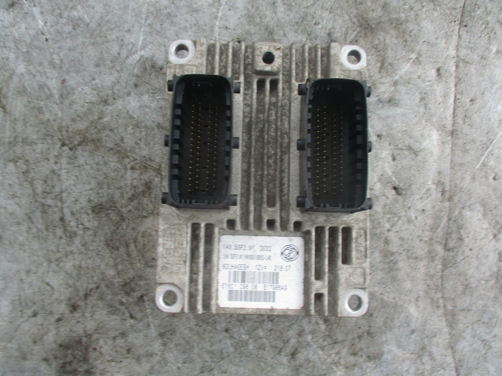 FIAT GRANDE PUNTO MK3 1.2 ENGINE CONTROL UNIT ECU MODULE 51798649