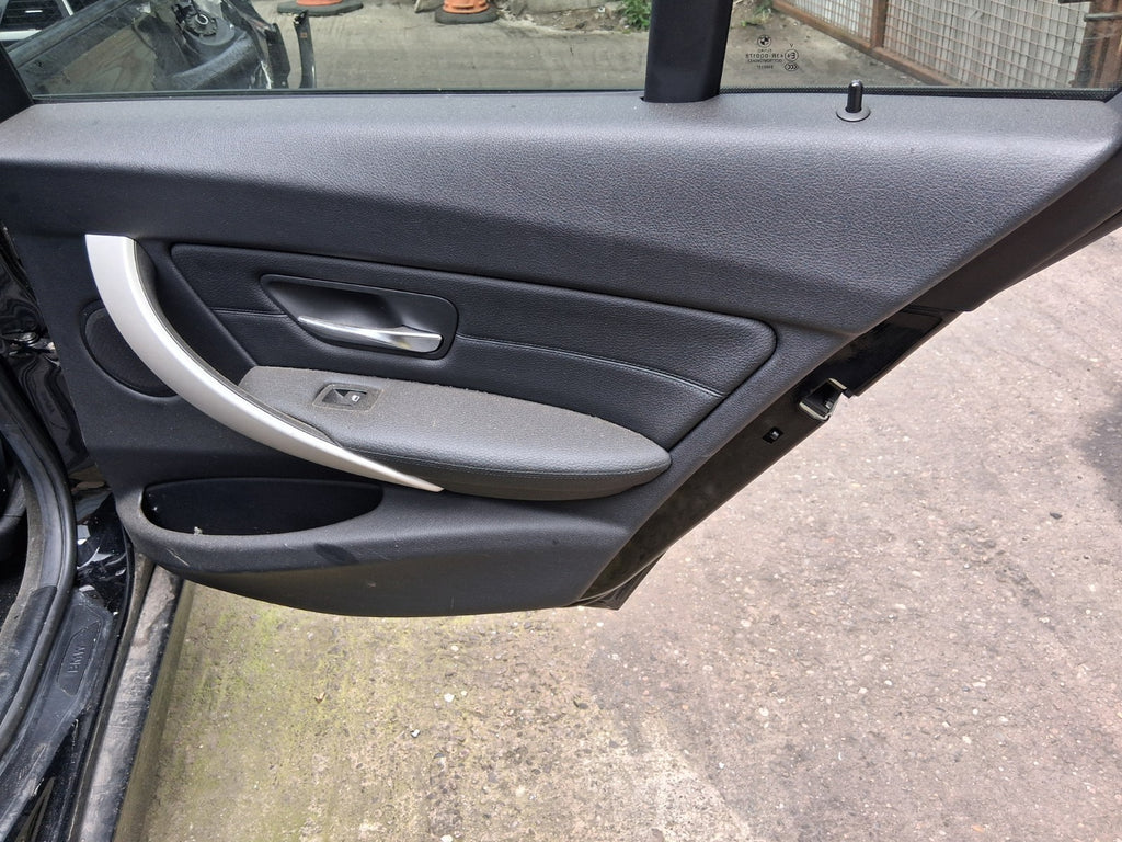 2015 BMW 3 SERIES F30 ESTATE OSR DRIVER SIDE REAR RIGHT DOOR CARD PANEL