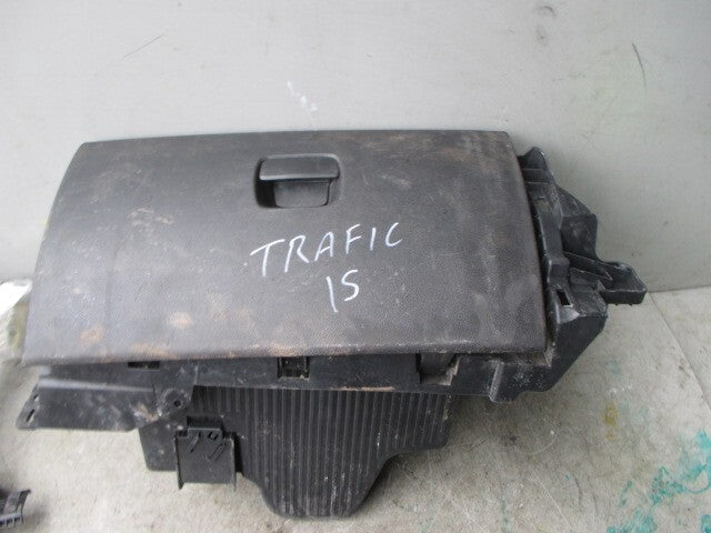 2015 RENAULT TRAFIC X82 MK2 DASHBOARD GLOVE BOX STORAGE COMPARTMENT 681086447R