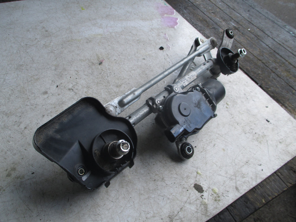 NISSAN MICRA K14 MK5 2019 FRONT WINDSCREEN WIPER MOTOR LINKAGES 288005FF0B