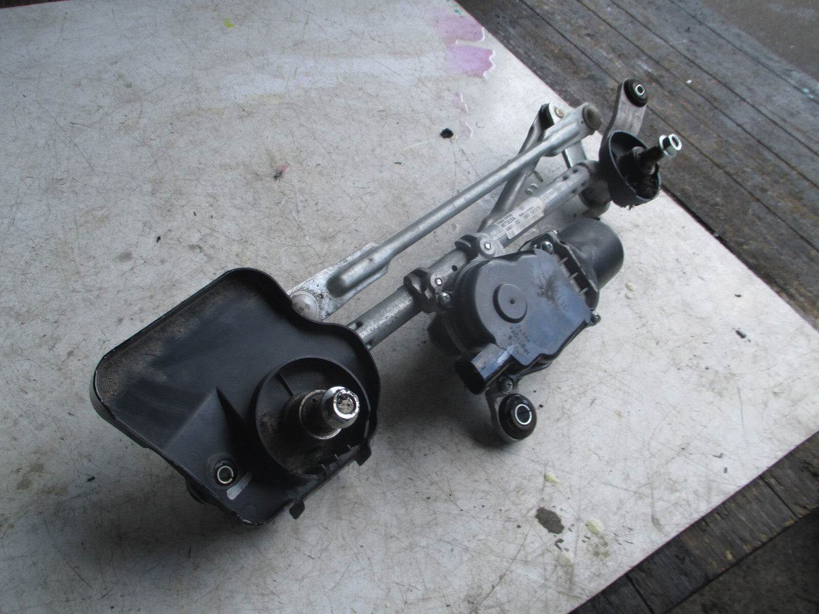NISSAN MICRA K14 MK5 2019 FRONT WINDSCREEN WIPER MOTOR LINKAGES 288005FF0B