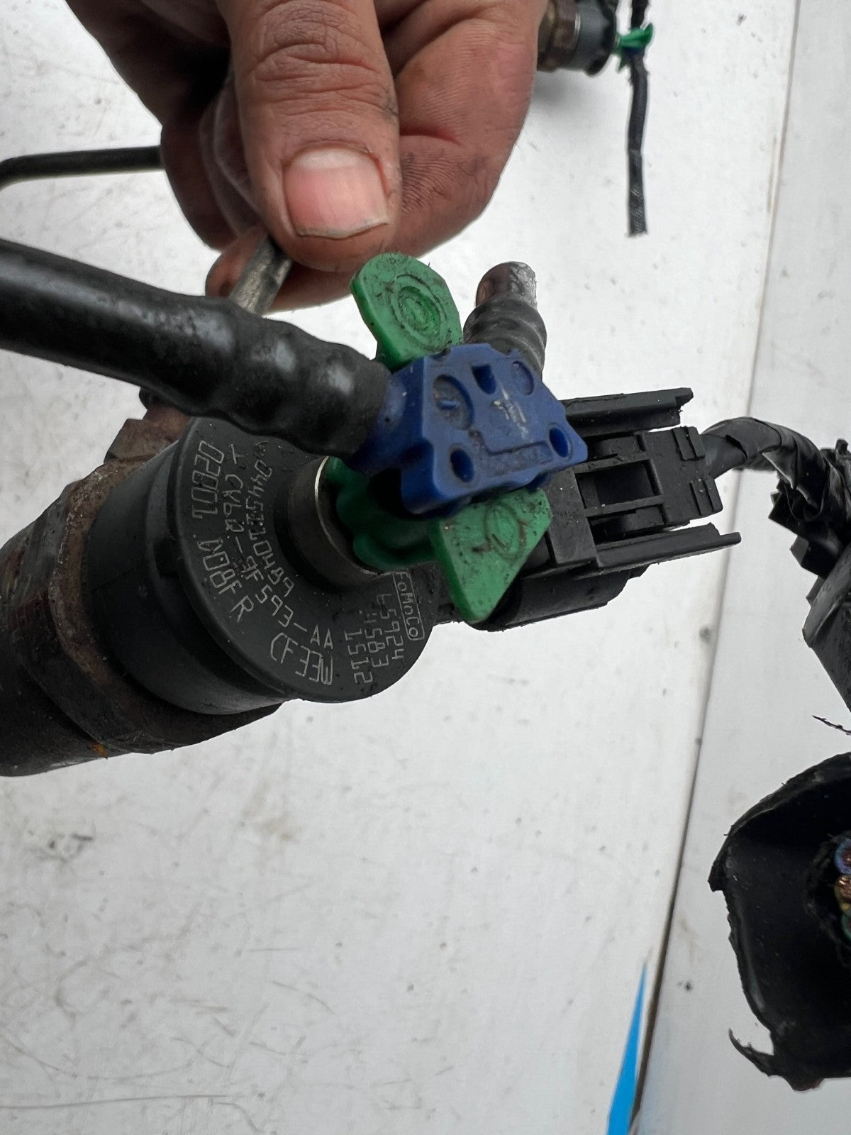 2016 FORD FIESTA MK7 1.6 TDCI DIESEL FUEL INJECTOR CV6Q9F593AA REF 2