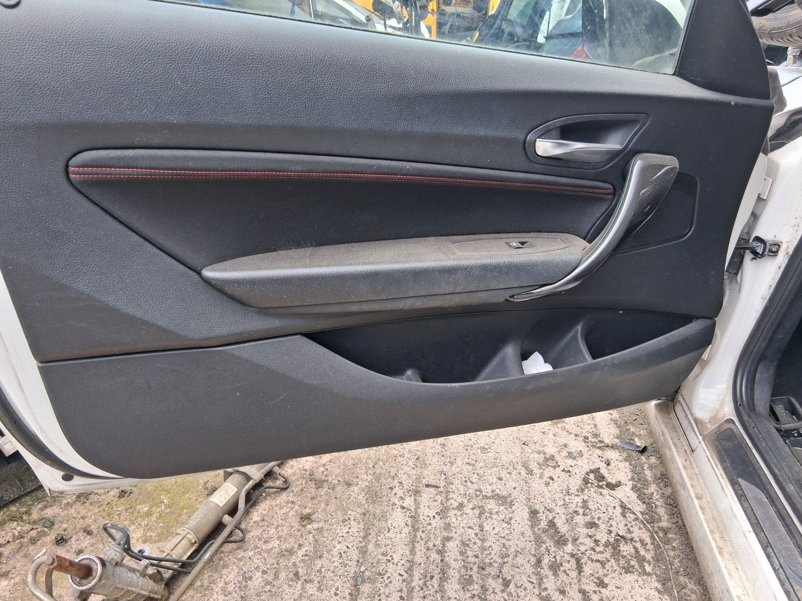 2014 BMW 1 SERIES F20 3 DOOR NSF PASSENGER SIDE FRONT LEFT DOOR CARD
