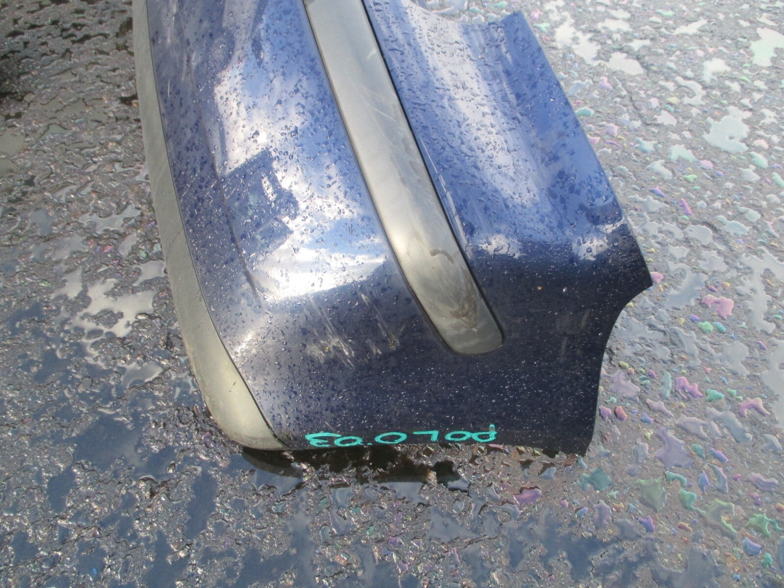 VW VOLKSWAGEN POLO 3 DOOR 2003 COMPLETE REAR BACK PLASTIC BUMPER DARK BLUE
